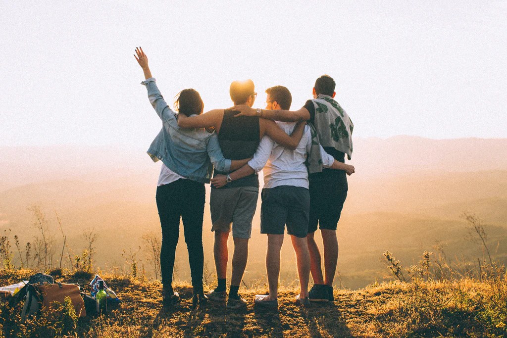 Solo to Group Travel Transition